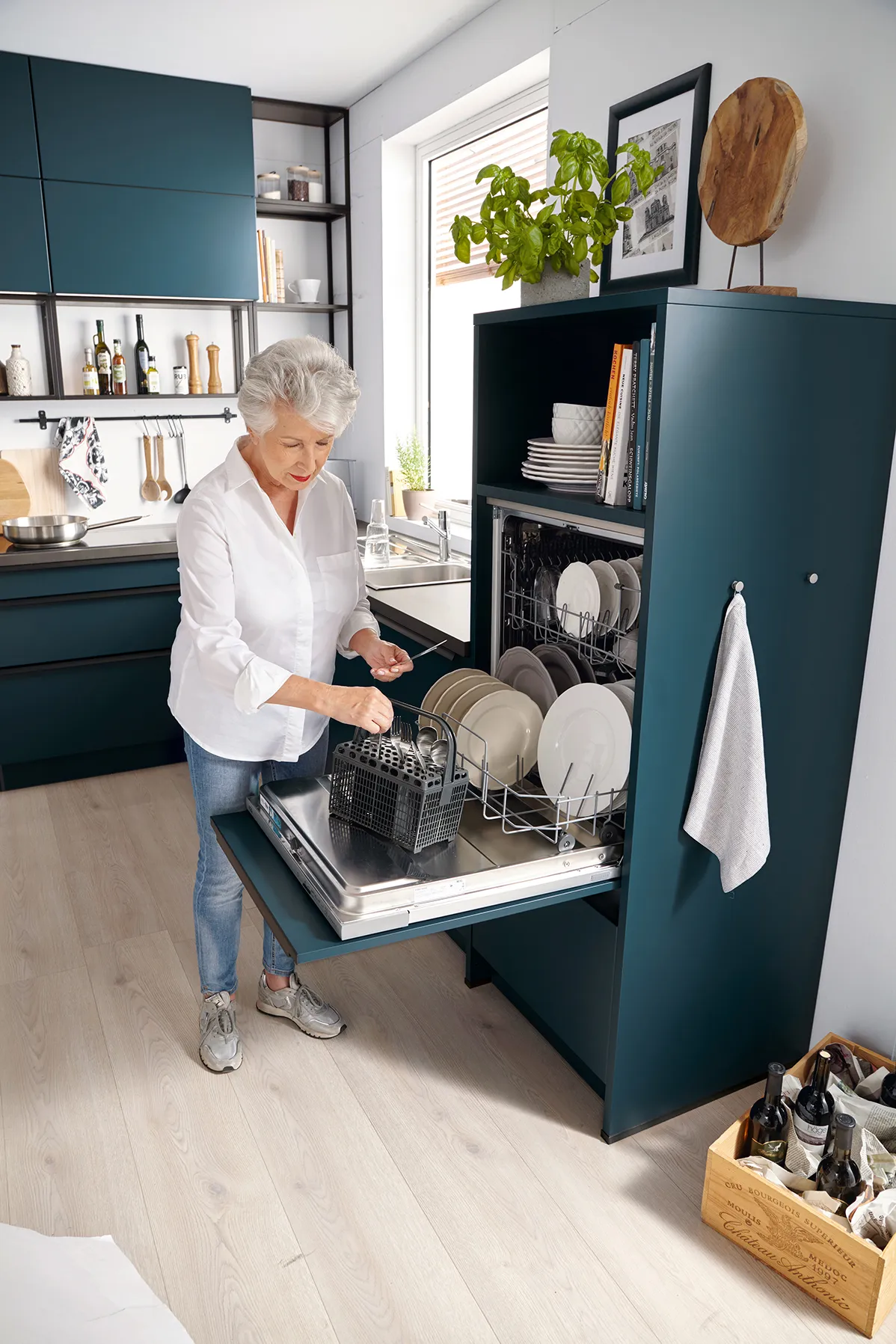 SIE-L552M_GSA_hocheingebaut_Model_2021.webp